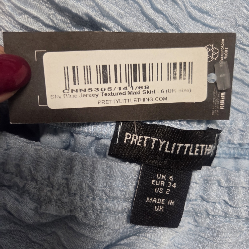 #281 NWT PrettyLittleThing Sky Blue Textured Jersey Mid Rise Maxi Skirt, Size 2 - Picture 6 of 6